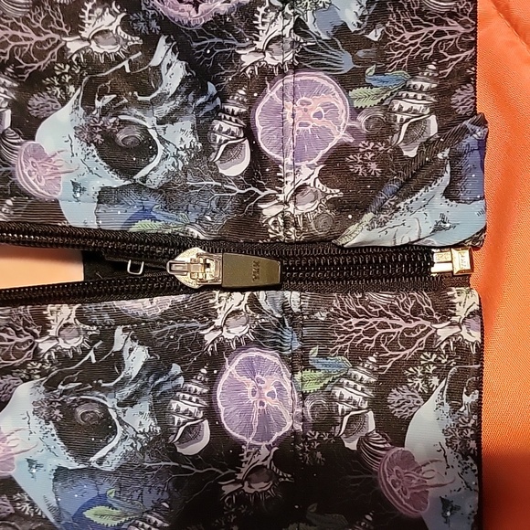 🪼💀 Constantly Varied Gear Sports Bra Med🪼💀🪼💀 - Picture 3 of 7